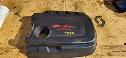 Couvercle moteur supérieur OEM M419 Alfa Romeo Mito