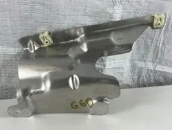 BMW 5 G60 Tampa de isolamento térmico 5A015D2