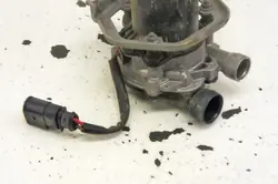 UL217 VW Passat B8 1.8TSI Pompe à Air Secondaire