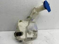 Pesuainesäiliö VW Passat B7 Täydellinen