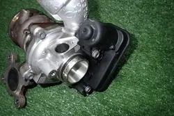 04C14703H Turbo VW Audi 1.0 TSI:lle - Käytetty