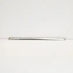 Montant Droit Pare-brise Avant OEM A1076701016