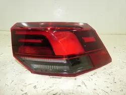 VW Golf VIII LED rechtes Rücklicht 5H0945096C