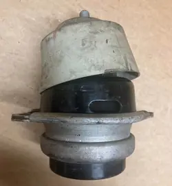 Soporte de motor Audi Q7 4L 4.2 TDI 7L8199131B