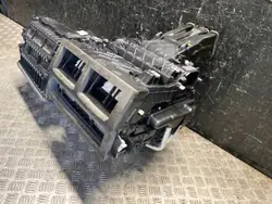 Blästerhus OEM LJ9A-19B555-ABJ för Ford Mustang Mach-E