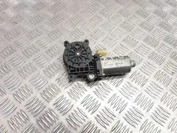 Moteur vitre gauche porte arrière OEM 0130821777 Volvo V70
