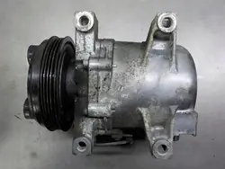 Compresseur de climatisation Subaru Impreza II 2.0 OEM 73111FE040