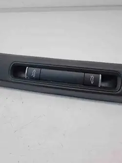 Montage de seuil Porsche 718 Boxster OEM 31555020