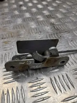 Bakre vänstra dörrlås Ford F150 2017