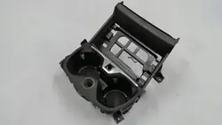 Juomahaltija OEM 6834299 BMW F40 F44:lle