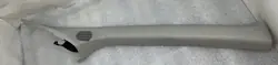 OEM 769112853R Tampa Pilar Dianteiro Direito para Renault Trafic III