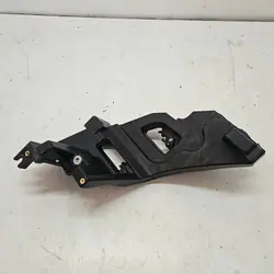Tesla Model X Plaid 2022 Oikea Ajovalokiinnike OEM 161791200C
