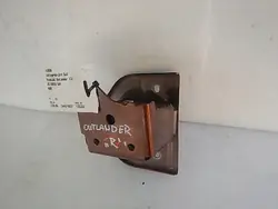 Oikea takakolarointivyöhyke Mitsubishi Outlander III