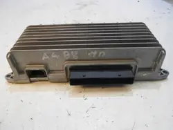 Audi A4 B8 Audio-Verstärker OEM 8T0035223AE