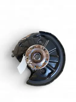 UTO75582 Taka-akselin laakeripesä Volkswagen Tiguanille