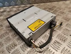 Mercedes-Benz ML W164 CD/DVD-vaihtaja OEM 2118703589