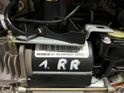 Land Rover OE Federungspumpe OEM 177 6753864