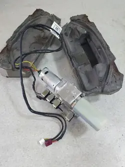 Mercedes SL 231 kattopumppu OEM A2318000130 - Käytetty