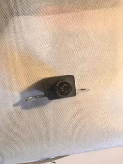 Pyrotekninen sulake OEM N000000008989 Mercedes GLC:lle