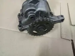 Pompe à huile Mercedes OEM 6041810401 pour W202 2.2D