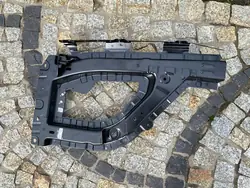 MERCEDES 463 G Lokasuojan Vahvistus