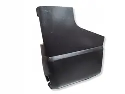 Canto do pára-choques traseiro direito OEM S26301572 Renault