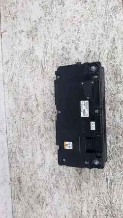 Batería adicional Audi OEM 4M0915105B C53 200Ah