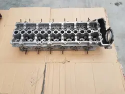 Culasse 3.0D BMW E90 2006 OEM 7792753