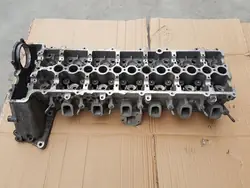 Culasse 3.0D BMW E90 2006 OEM 7792753