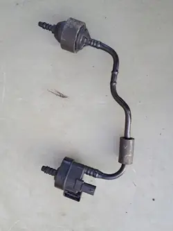 Tuyau de soupape de vide 2.0 TFSI VW Audi 06L133781A