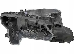 Vaihteiston kotelo Nissan OE 87011648 Muranolle