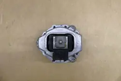 Moottorin Kiinnike Vasen OEM 7581621 BMW 4 G22
