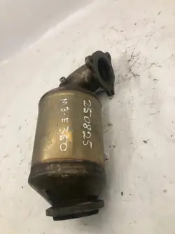 Katalysator OEM A2134901214 für Mercedes-Benz E