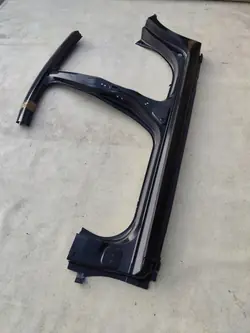 OEM BJY6-71-271 Revestimento Pilar Esquerdo Mazda 3 III