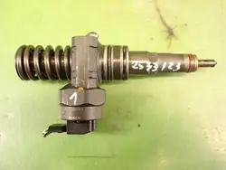 Brandstofinjector OEM 038130073F voor VW Passat B5