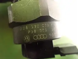 Bränsleinsprutare OEM 038130073F för VW Passat B5