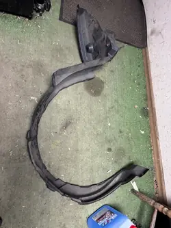 TOYOTA RAV4 V 19-24 - Front Right Wheel Arch OEM