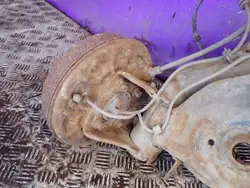 OEM Zawada-387637- bakaxel för Peugeot 107