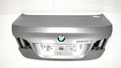 BMW F10 Tavaratilan Kantti OEM 375484575 - Käytetty