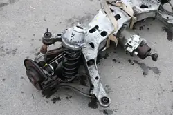 Poutre suspension arrière XC70 - Pièce OEM