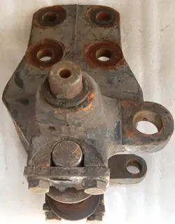 Soporte de ballesta DAF OEM 1295710 - Usado