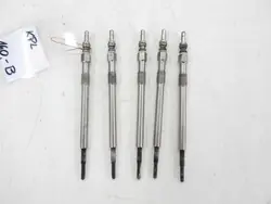 Esilämmityspistokkeet Volvo C30 V50 CX60 V60 2.0 D OEM 30777311