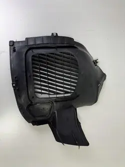 Front Right Wheel Arch Cover VW Touareg II 10-18 OEM