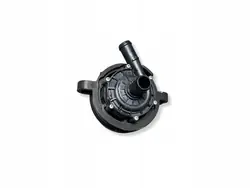Volvo C40 vattenpump OEM 32339643 - Begagnad