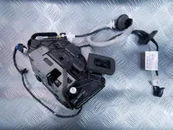 Bakre Höger Dörrlås 5TA839016Q SKODA OCTAVIA IV