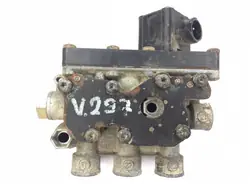 81.25902-6144 Soupape ECAS Volvo - Occasion