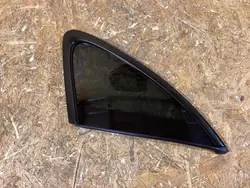 Vidro porta traseira direita Porsche Macan OEM 95B845298GE