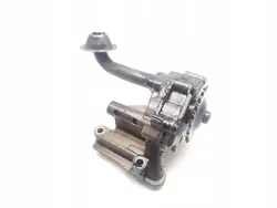 Oljepump OEM 038115251 för VW Golf 2.0 TDI 136 hk