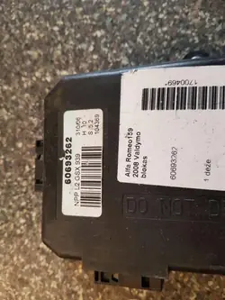 Alfa Romeo Mukavuusmoduuli OEM 60693262 - Käytetty