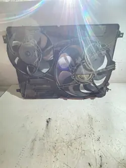 Ventilateur radiateur Volvo OEM 8240547 S60 XC70 V70